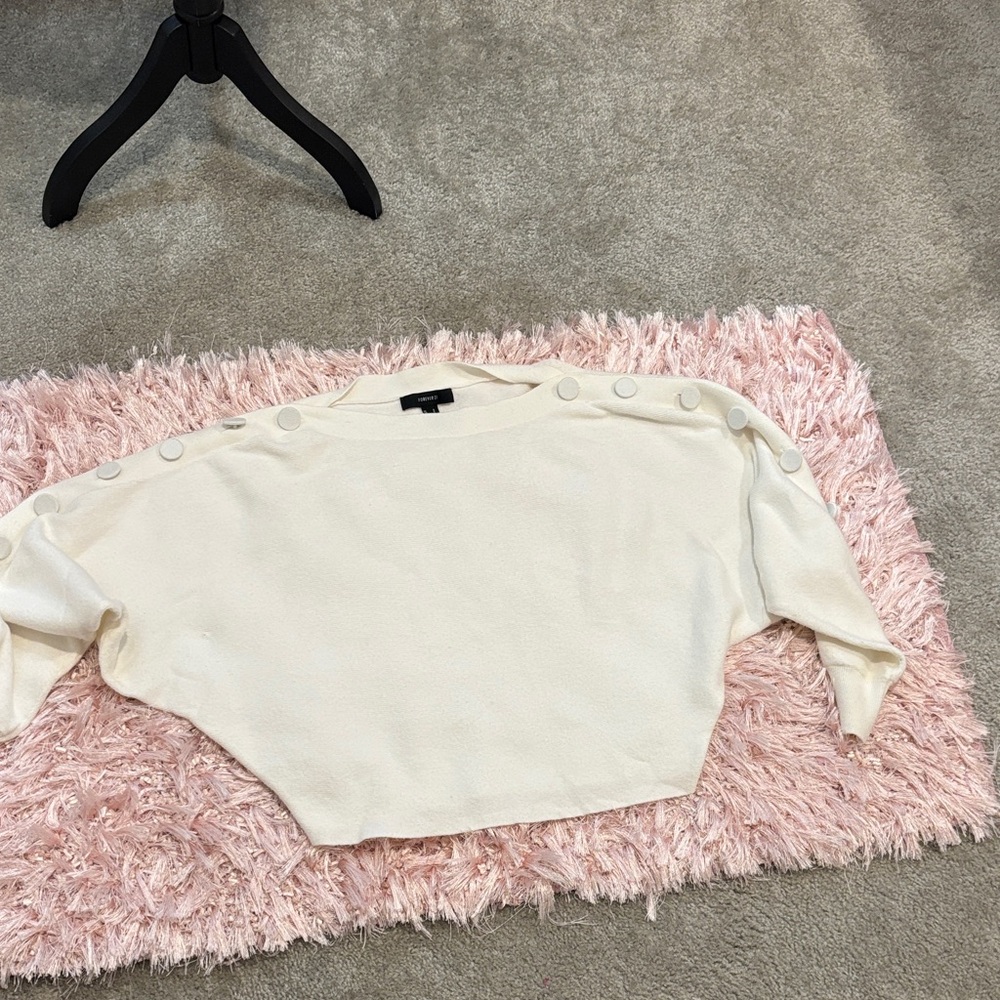 Forever 21 Off-White Knit Top